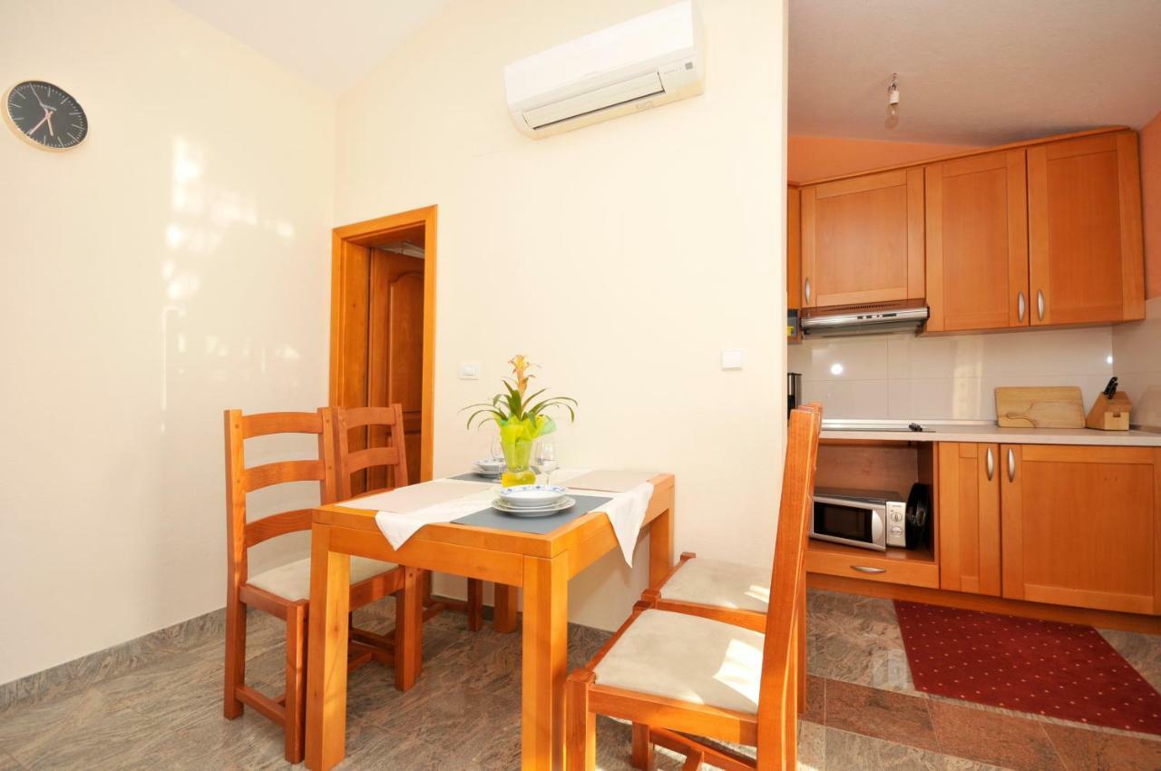 Apartman Beric Trogir Bagian luar foto